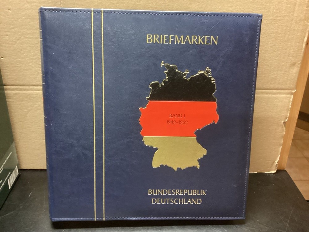 Preprints Federal 1949-2005 hingeless illustrated albums + slipcase 5 pieces ...