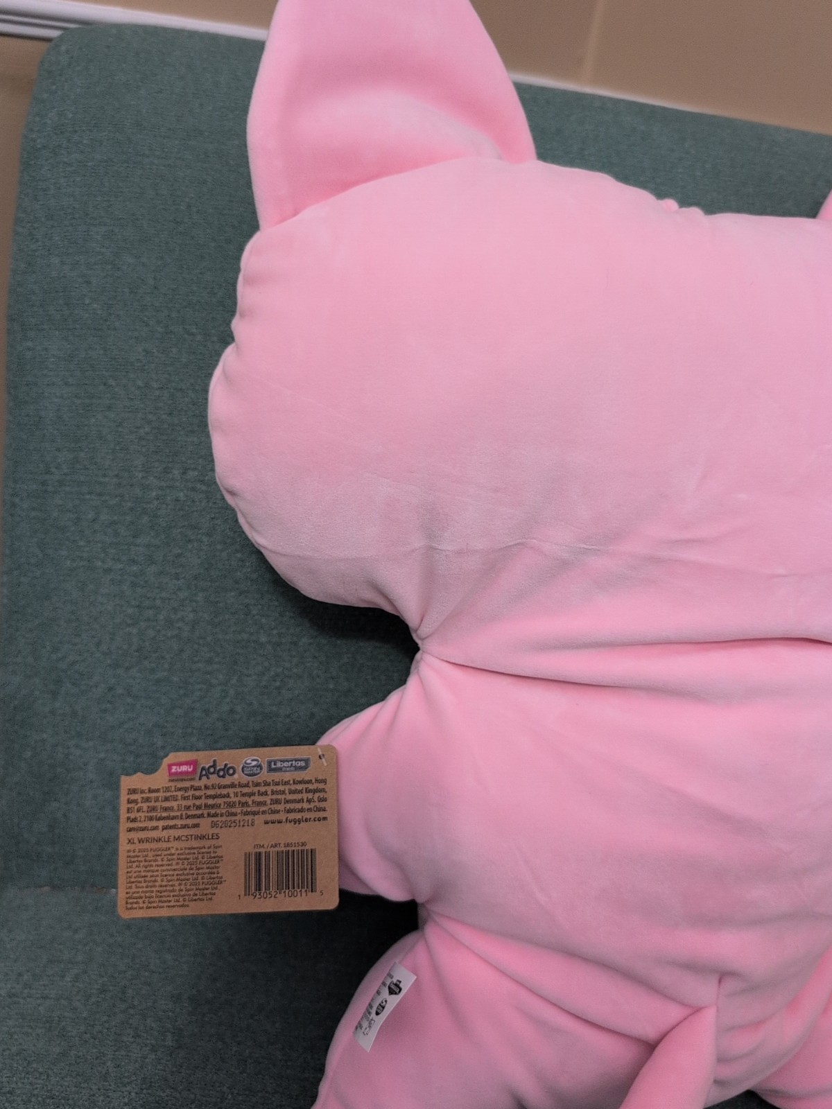 Fuggler Bigg Fugg Pink Monnster Zuru 18 Inch Plush XL WRINKLE MCSTINKLES NEW