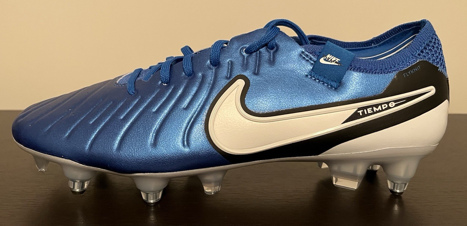 Nike Tiempo Legend 10 Elite SG-PRO Soccer Cleats DV4329-400 Size 8.5 Men’s