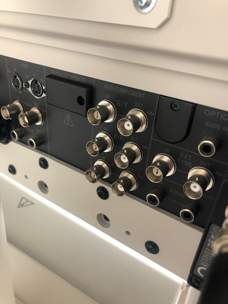 Sony LMD-2110MD LCD 21" Medical Grade Surgical Display Monitor