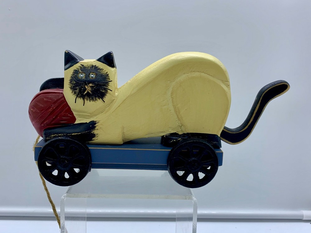 Vintage ? Wooden Pull Toy Wheels Siamese Cat Kitten Moveable Tail