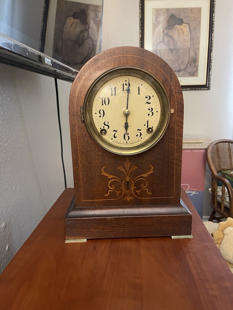 Antique Seth Thomas Mantle Clock
