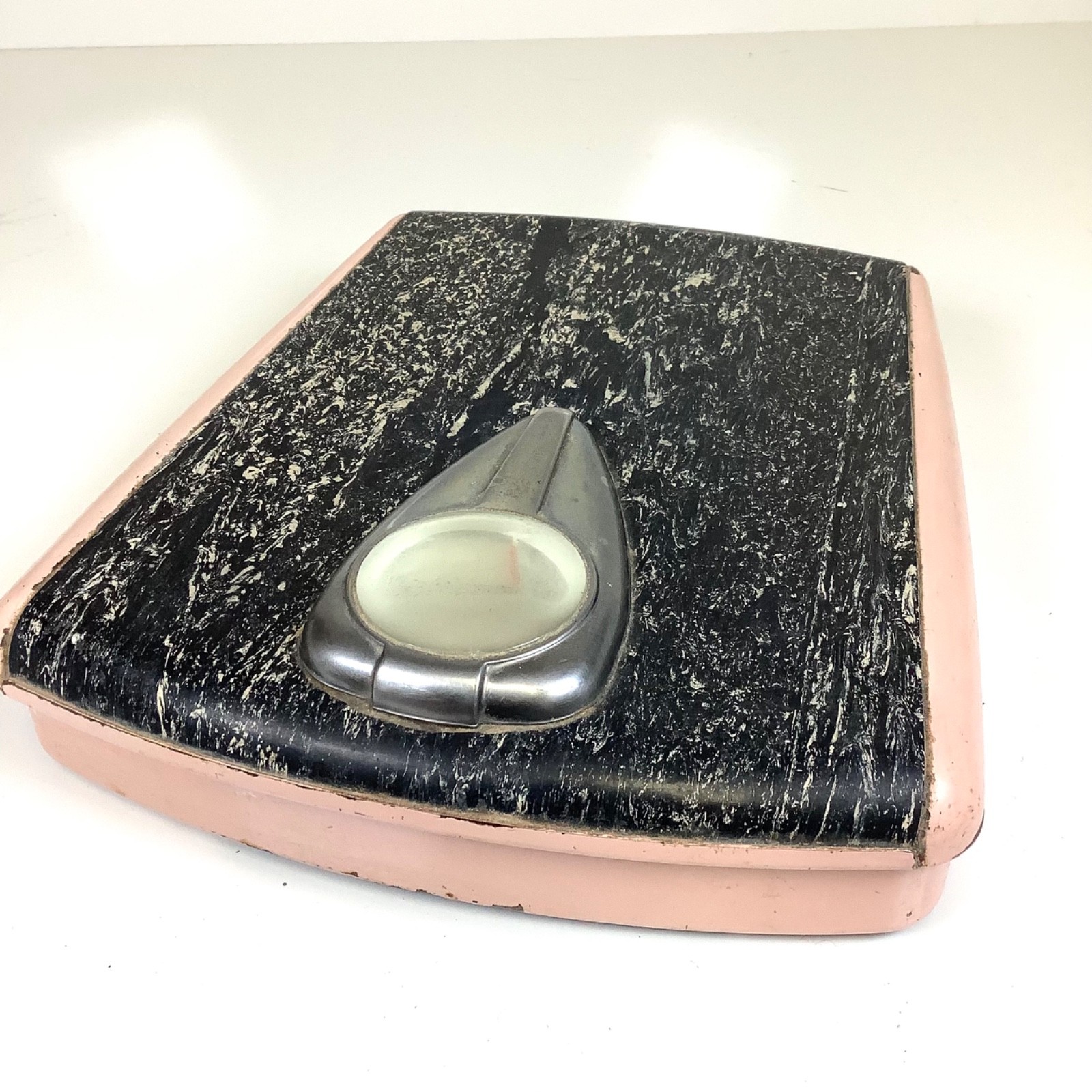 Vintage MCM Borg Pink Black Bathroom Scale 250 Lbs Mechanical Retro Art Deco