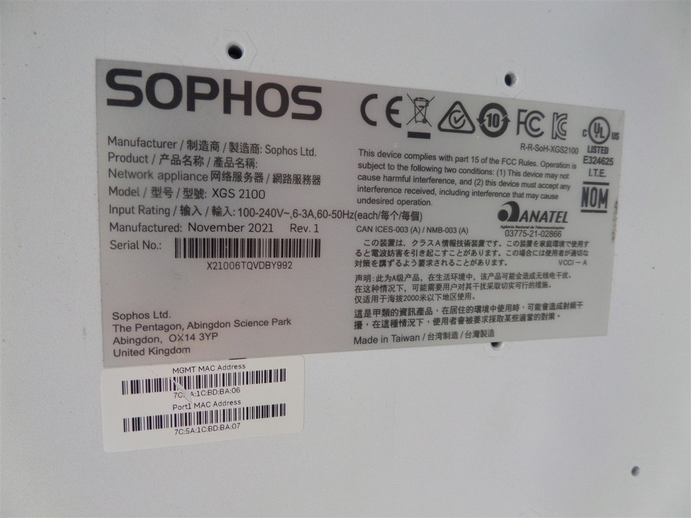 Sophos XGS 2100 Network Security Firewall Appliance