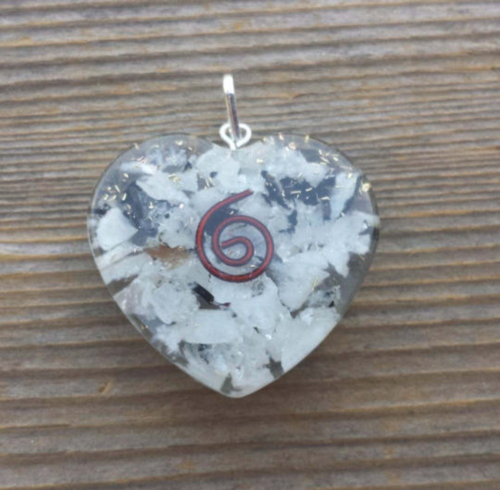 ORGONE RAINBOW MOONSTONE GEMSTONE HEART SHAPED PENDANT ORGONITE (ONE)