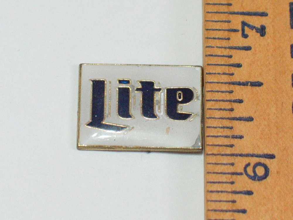 Lite Beer White (Miller) Beer Pin **