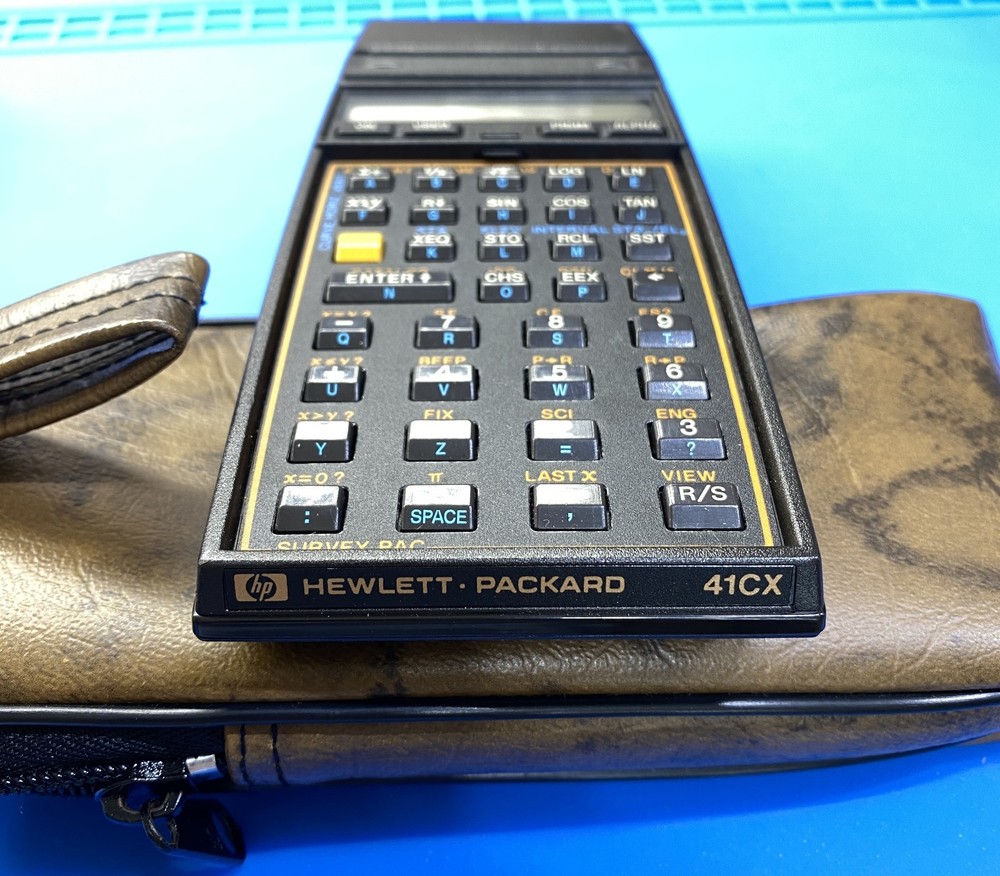 HP 41CX Fullnut Calculator in pristine condition with many extras