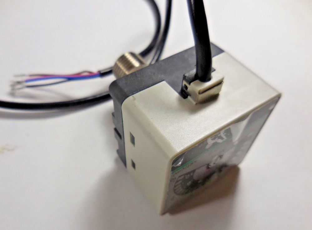 SunX PE-22 UPE22 Pressure Sensor
