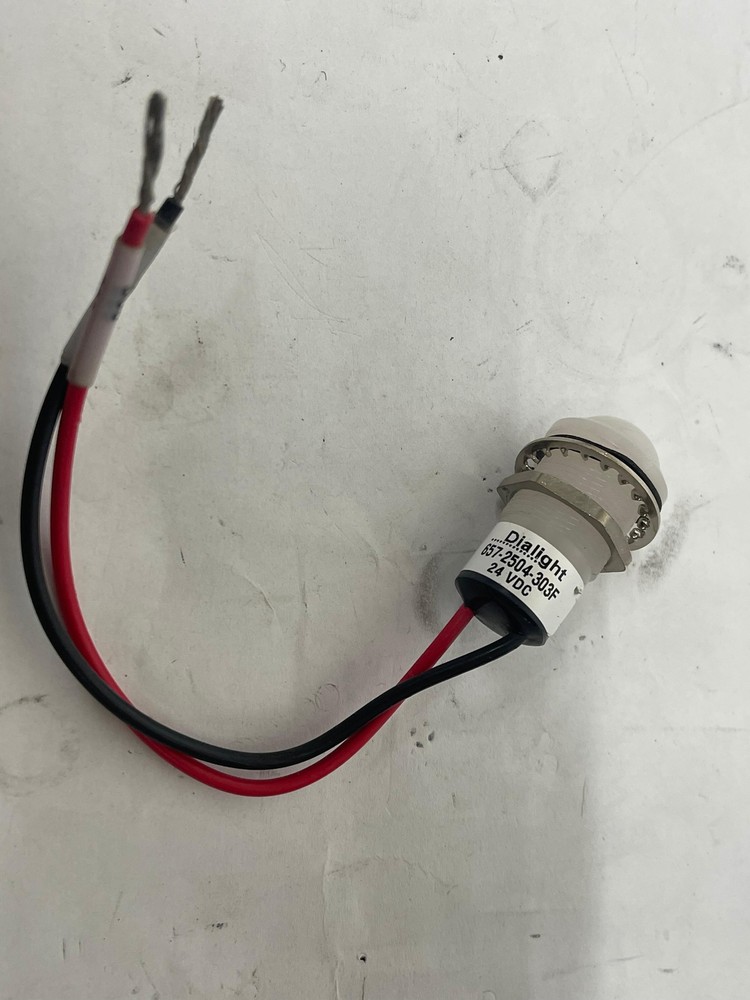 Dialight 657-2504-303F