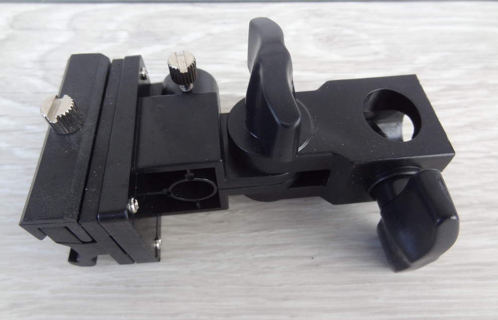 Adjustable Light Stand Adapter w/ Umbrella Holder Versatile Flash Light Bracket