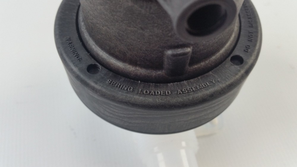 Entegris DS16-2C-12F Diaphragm Valve Used