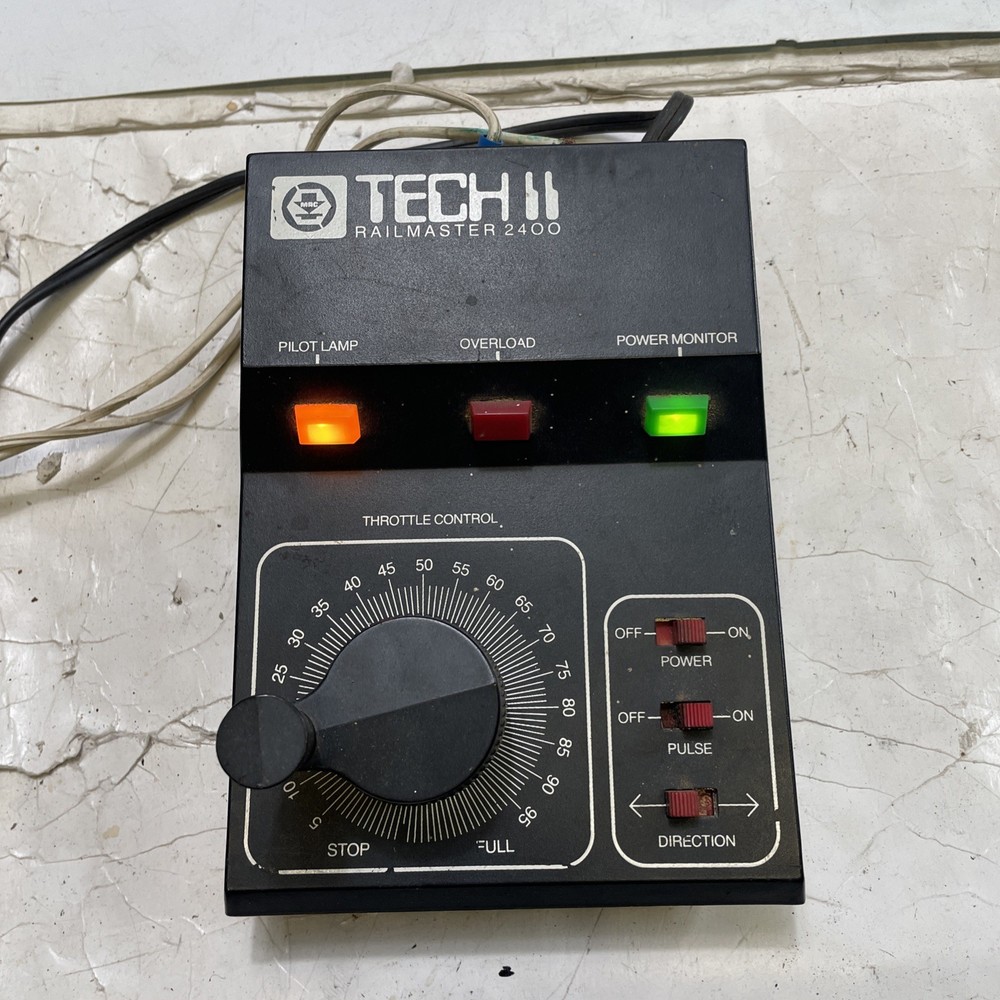 Tech II 2 Railmaster 2400 - Powers On