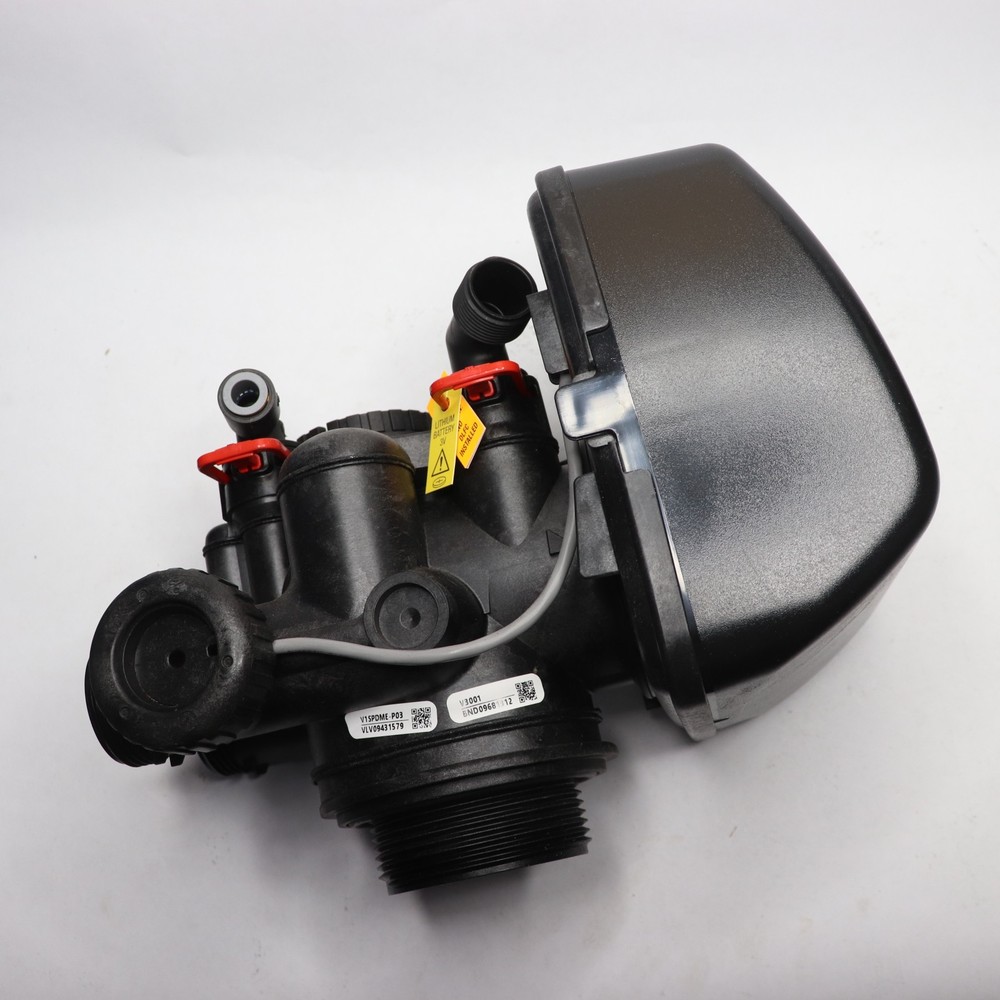 Solar Panel Meter Control Valve C-Series V1SPDME-P03 - Includes Bracket Assy