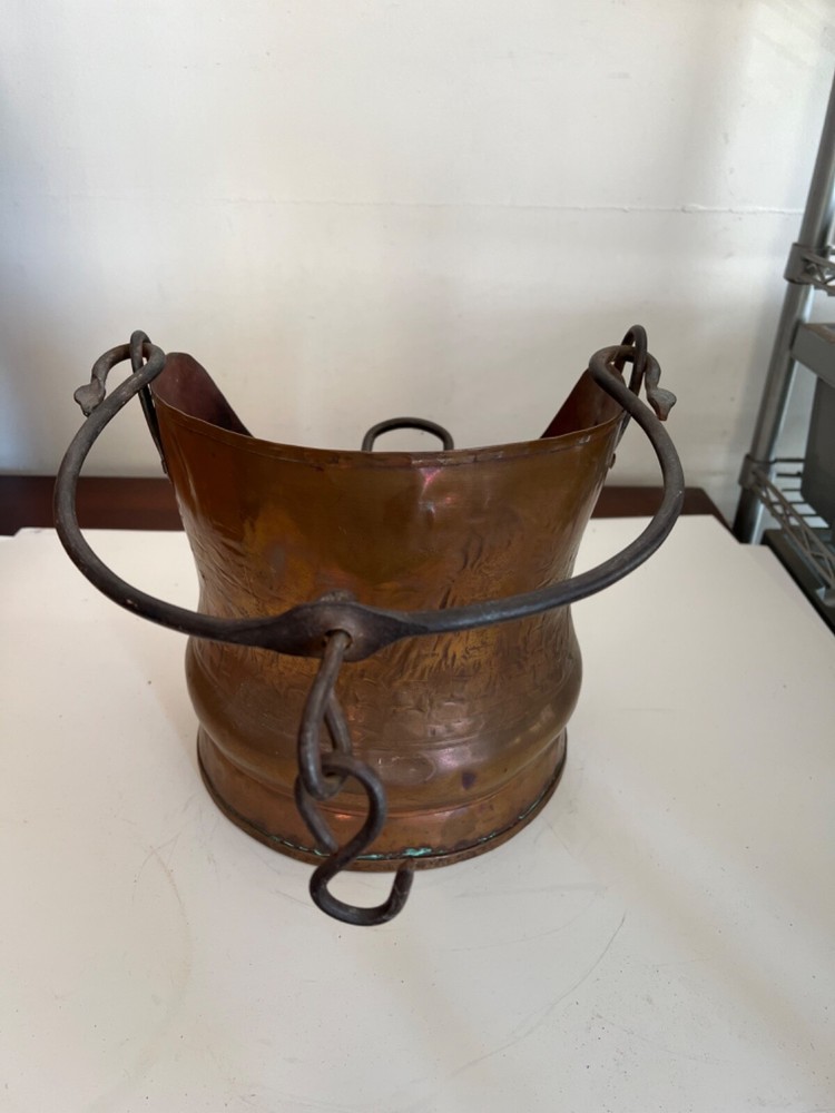 ANTIQUE COPPER COAL ASH SCUTTLE BUCKET
