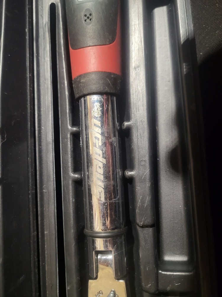 Snap-on TECH2FR100 3/8" Drive Digital Techwrench Flex-Head Torque With Case