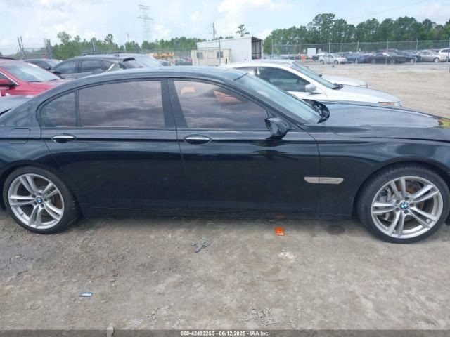 750IL 2012 Glove Box 4912019