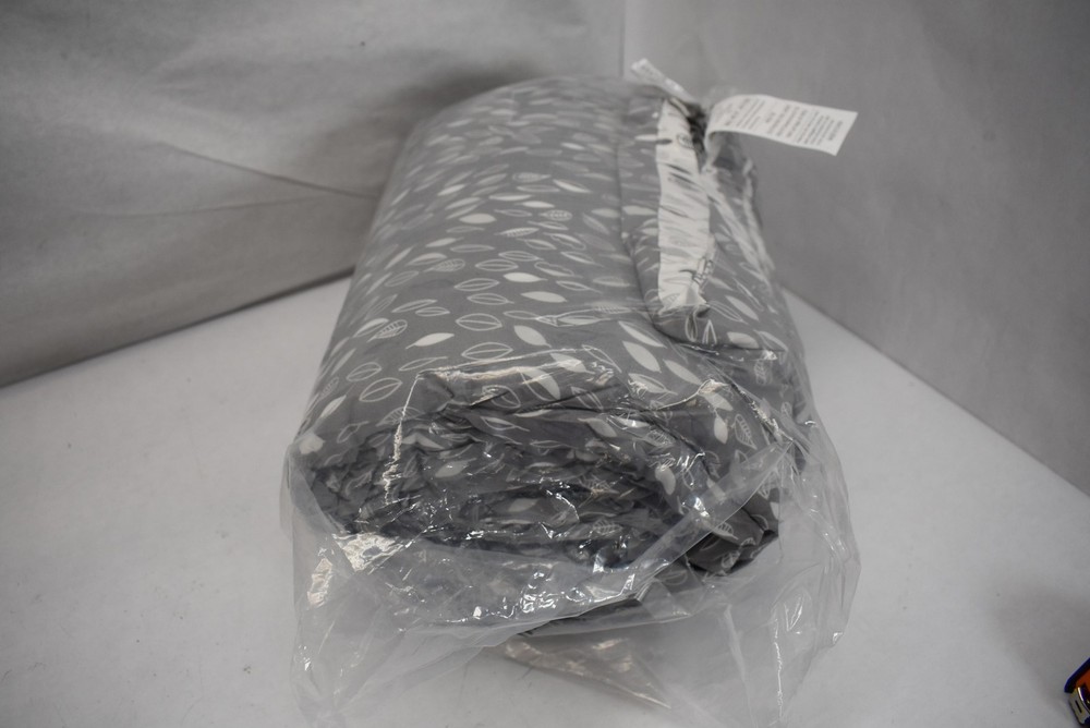 Southshore Fine Linens Comforter King Grey White Leaf Pattern Bedding Polyester