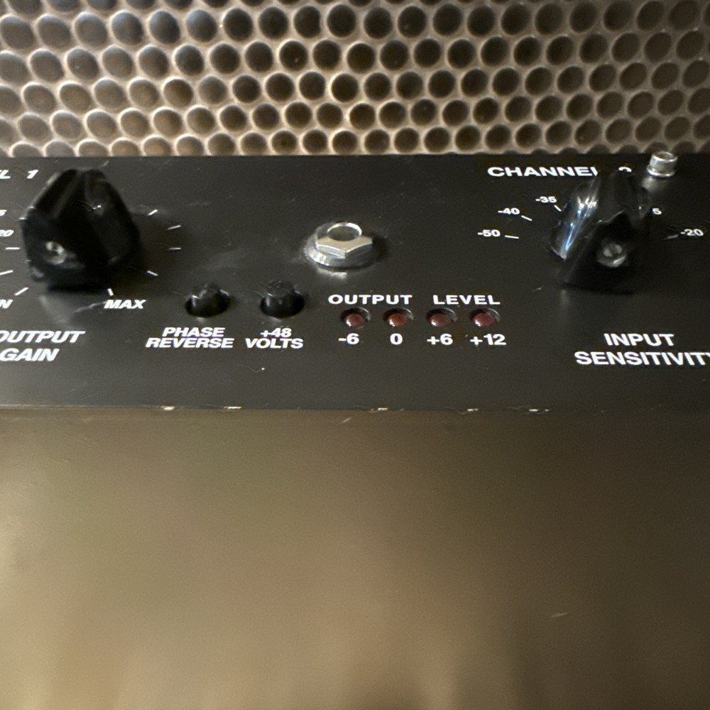 VINTECH AUDIO DUAL72 Mic Pre-Amp Processor Black. Class A, All Discrete.