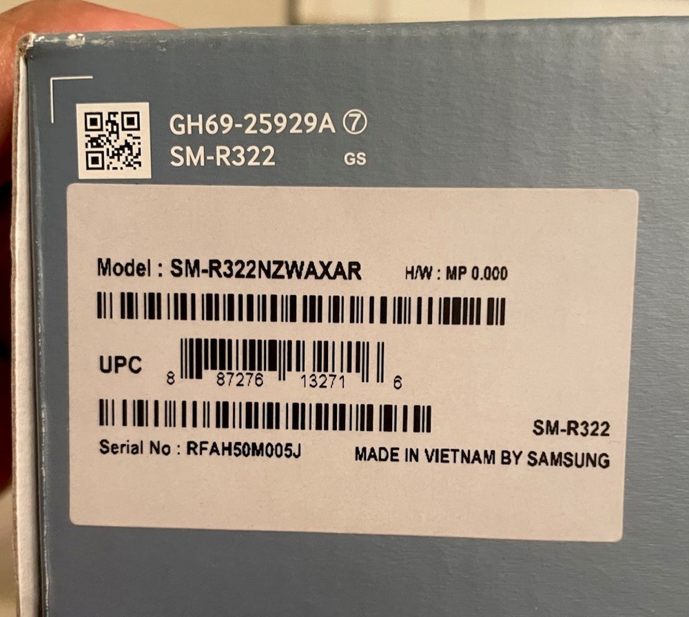 Samsung Gear VR Smartphone Virtual Reality Headset White Black Oculus Compatible