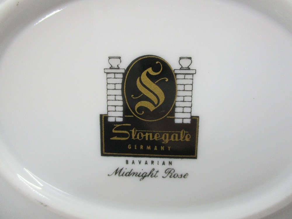 STONEGATE MIDNIGHT ROSE MEDIUM PLATTER - 13"- 1110E