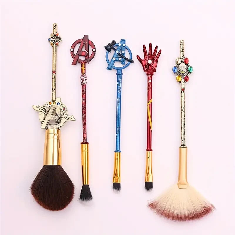 Avengers themed makeup brushes (5 pcs)