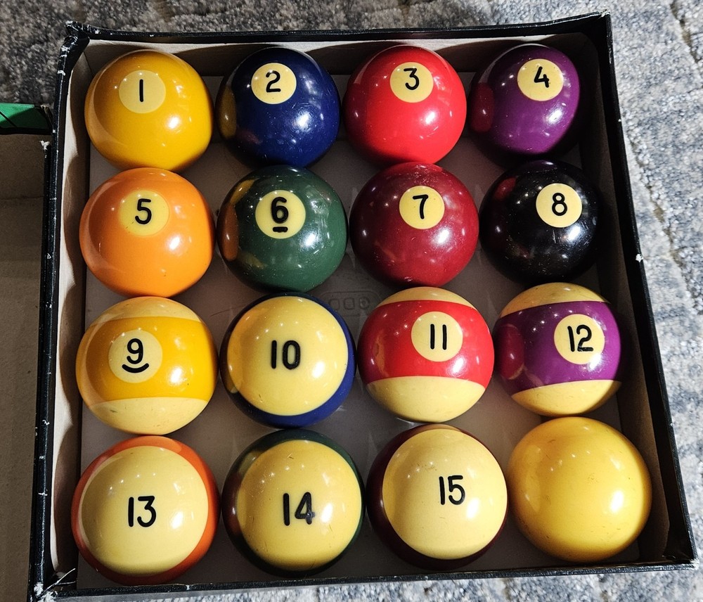 Vintage Billards Pool Ball Set