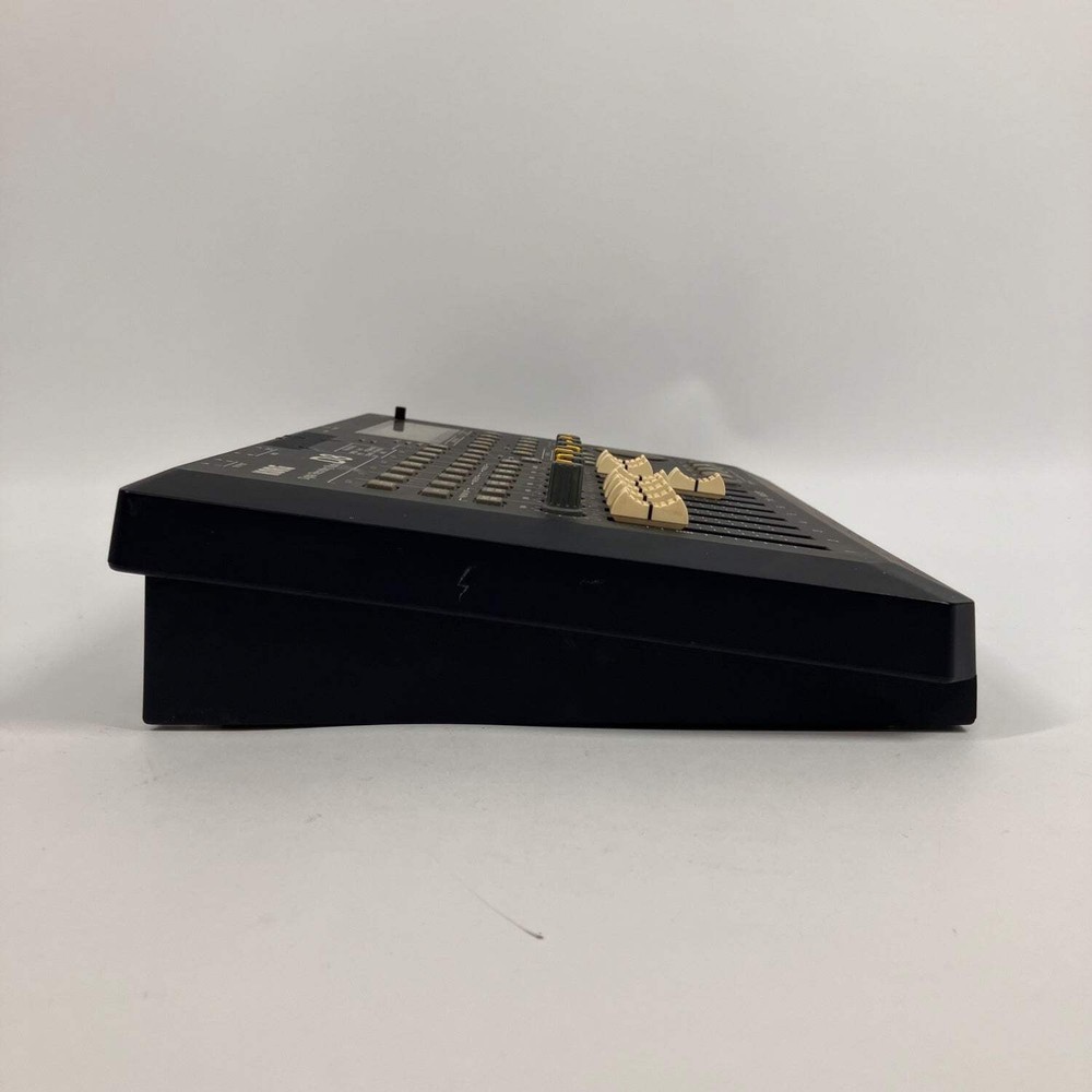 Broken Korg D8 Digital Recording Studio