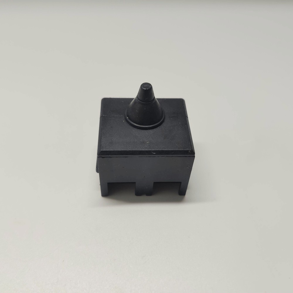 1pc For  1246 R139 8(8)A 250V AC 5E4 Pushbutton Switch