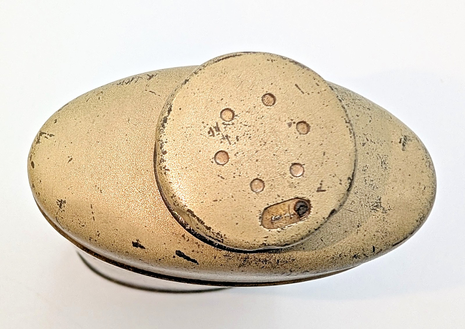 VTG AIR FLOAT CORYLOPSIS OF JAPAN TALC POWDER LITHO TIN CAN TALCUM CO.