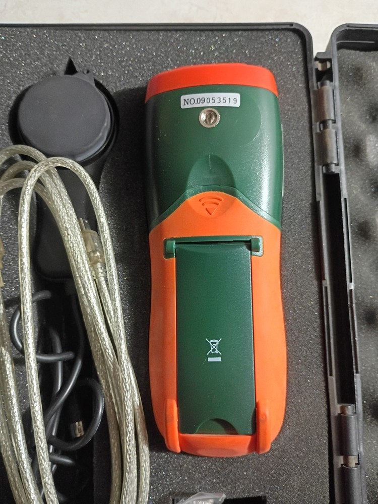 EXTECH INSTRUMENTS LIGHT METER ExTech HD400 - COMPLETE with CASE