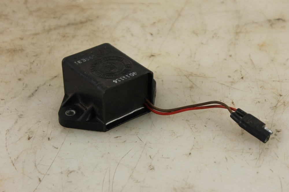 2006 Polaris Rmk 700 Cdi Capacitor Box