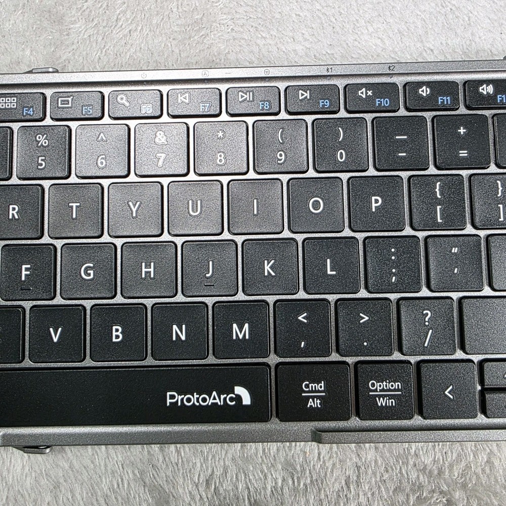 ProtoArc Foldable Keyboard and Mouse, XKM01 True Full-Size Folding Keyboard