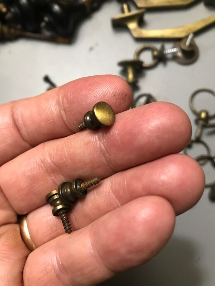 RARE 19th Century STLYE SOLID BRASS SMALL FEDERAL STYLE Original KNOBS Per knob