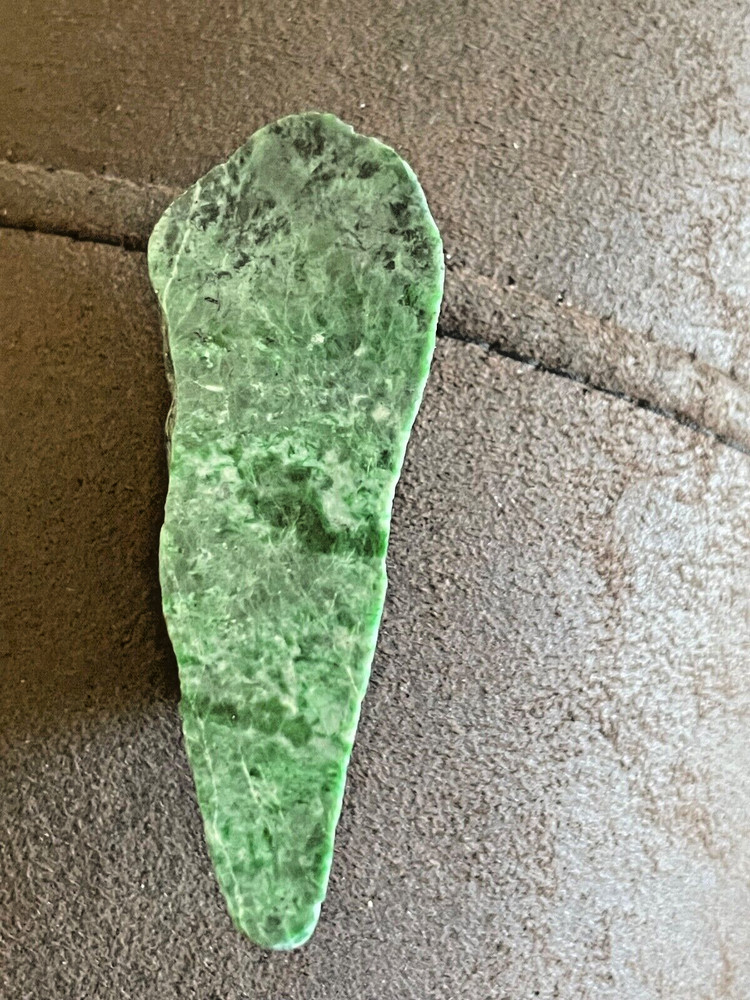 Burmese Maw Sit Sit Jade Rough