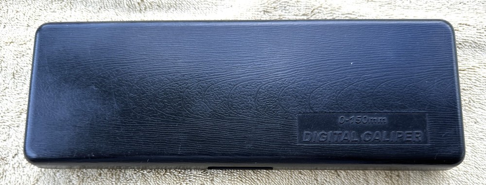 ELECTRONIC 0-150MM DIGITAL CALIPER