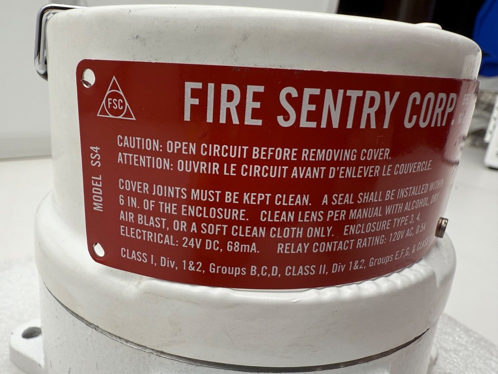 Honeywell SS4-AUV Fire Flame Detector FIRE SENTRY SS4
