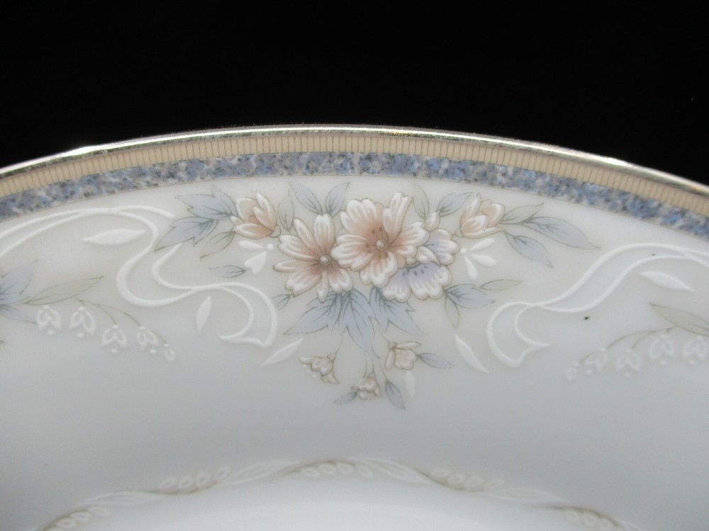 NORITAKE KIRKLAND DINNER PLATE- 10 1/2" 0302H