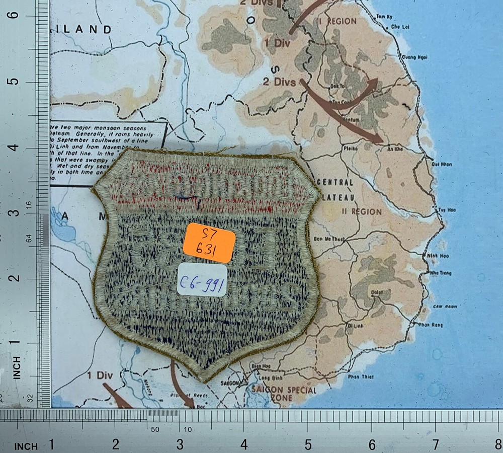 Patch , USAF 100 MISSION EC 135, LOOKING GLASS PATCH , S7