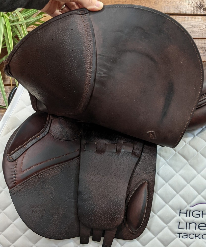 17" CWD SE02 2C (2018) *Forward Flaps*