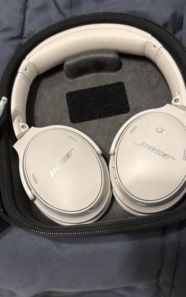 Bose Headset With Uflymike Aviation Harmony Pro.