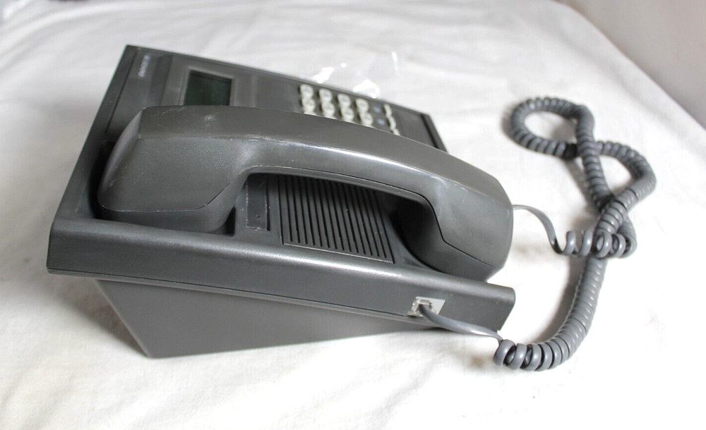 Bogen Communication MCDS4 Multicom Admin Phone w/ Handset & Stand