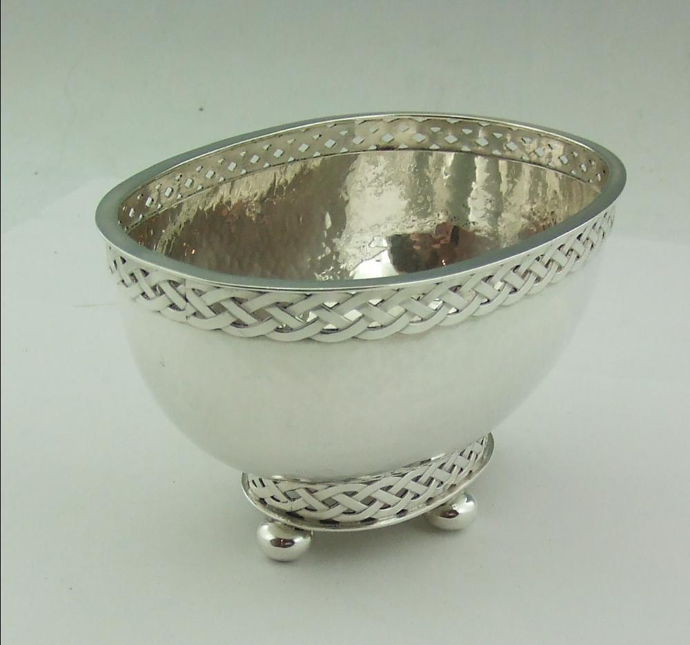 ARTS & CRAFTS SOLID SILVER BOWL A.E.JONES 1930