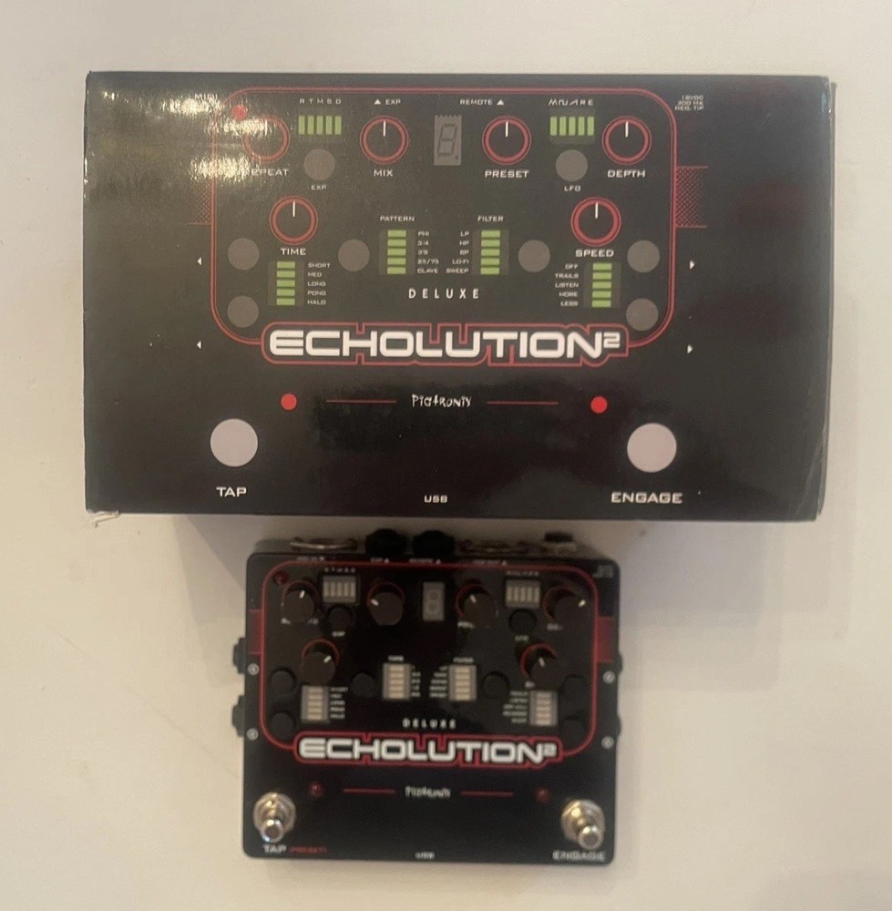 Pigtronix Echolution 2 Deluxe Stereo Delay Echo Guitar Effect Pedal W/Box