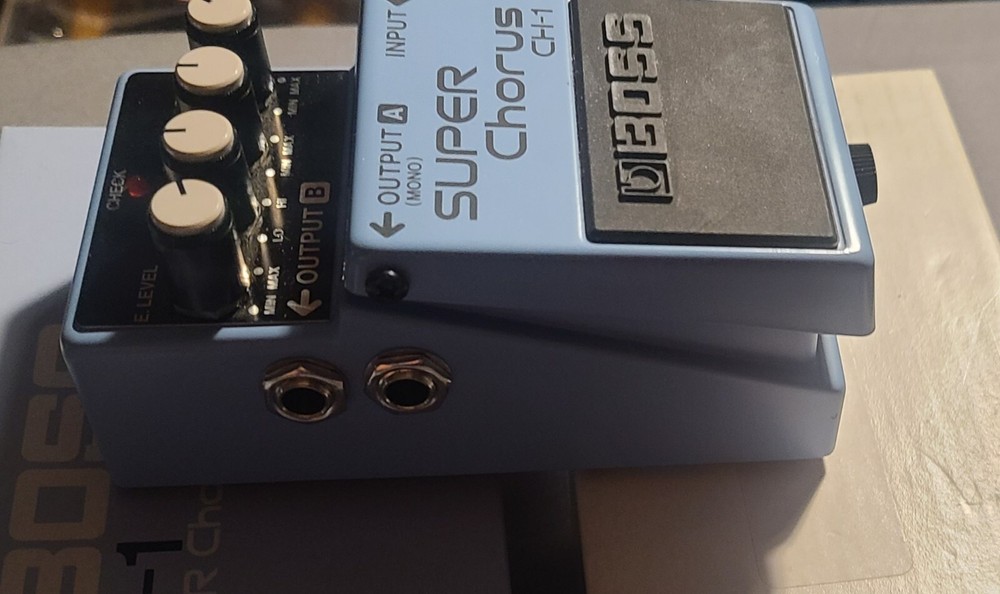 BOSS CH-1 Super Chorus Pedal