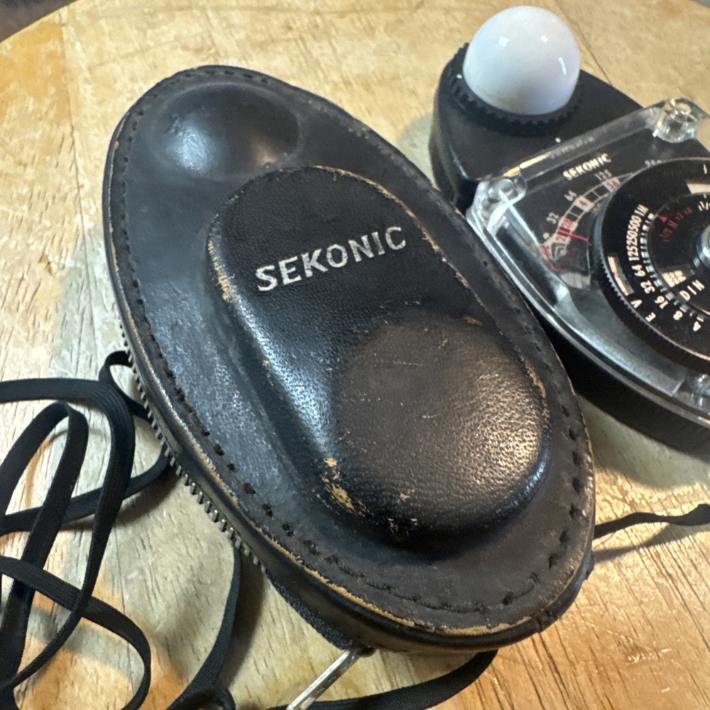 Sekonic Studio Deluxe Model L-28C Exposure Meter w/ Case