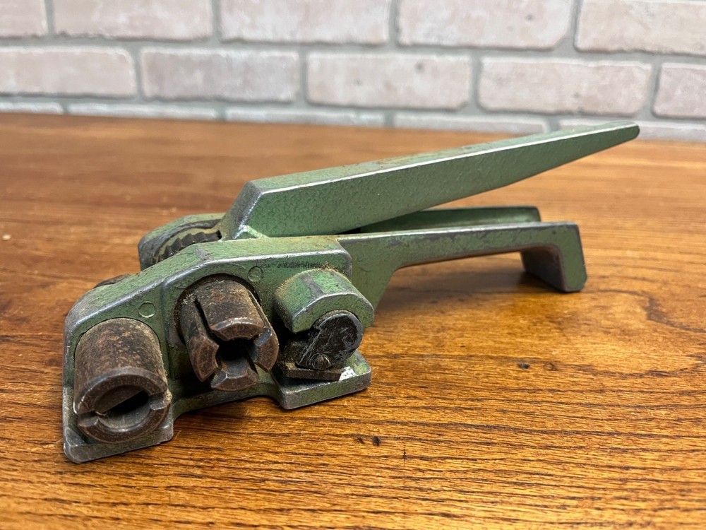 Industrial Poly Strapping Tensioner - Used