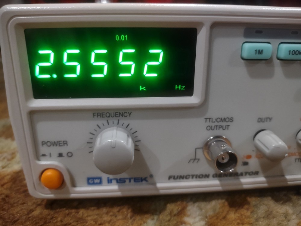 Function Generator GFG-8250A by GW INSTEK Used Circuit Electronics Workshop Unit