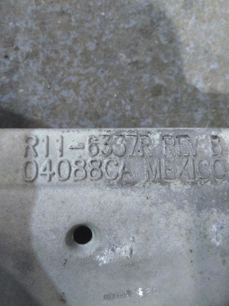 For 2021 PETERBILT 579 CAB MOUNT,BRACKET Right , OH