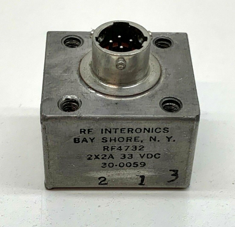 RF Interonics RF4732 RF Filter 2X2A 33 VDC 30-0059