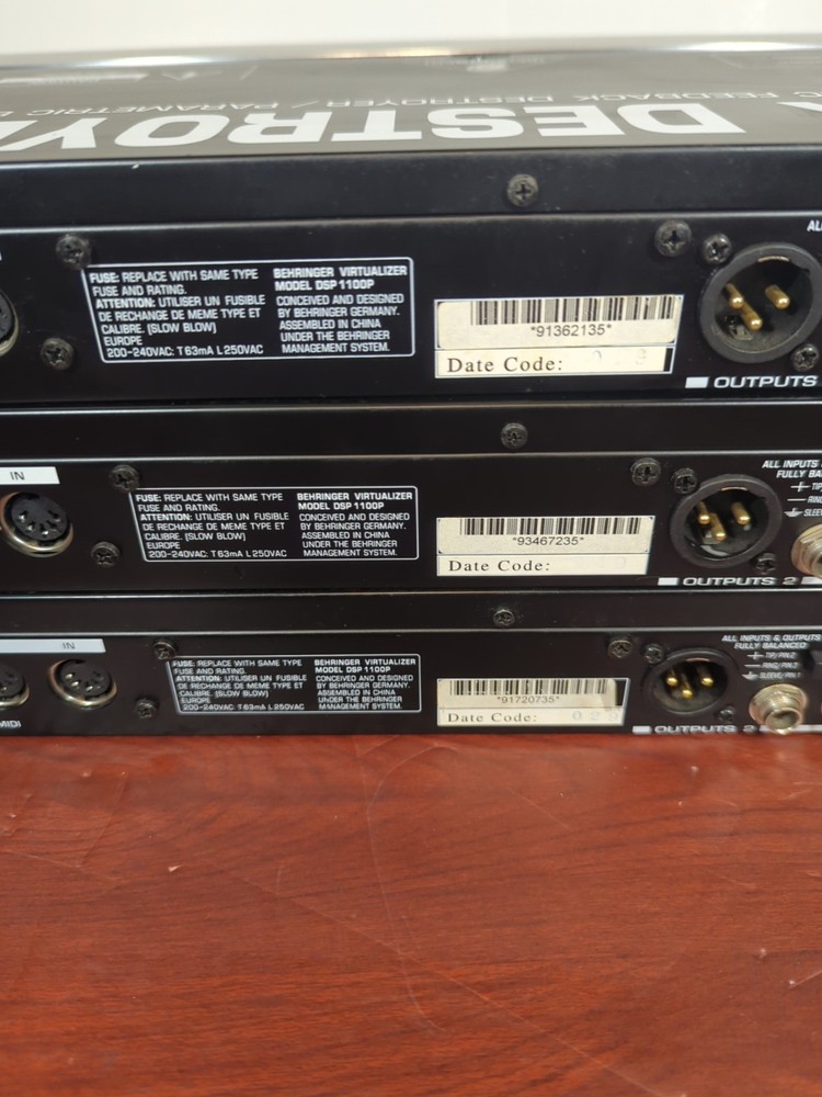 1x Behringer DSP 1100P Feedback Destroyer Pro Rack Unit.